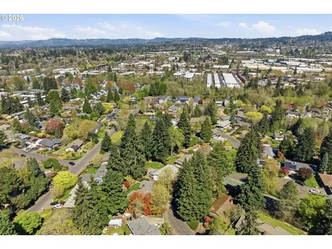 13475 SW Village Glenn Drive Tigard OR 97223