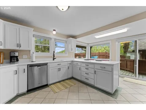 4420 NE 31st Avenue Portland OR 97211