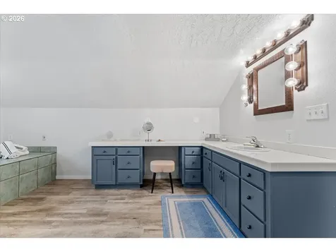 4420 NE 31st Avenue Portland OR 97211