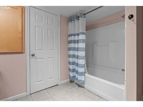 4420 NE 31st Avenue Portland OR 97211