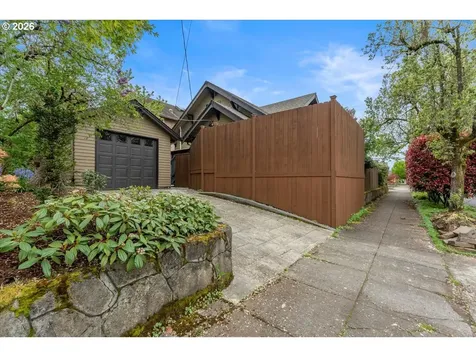 4420 NE 31st Avenue Portland OR 97211