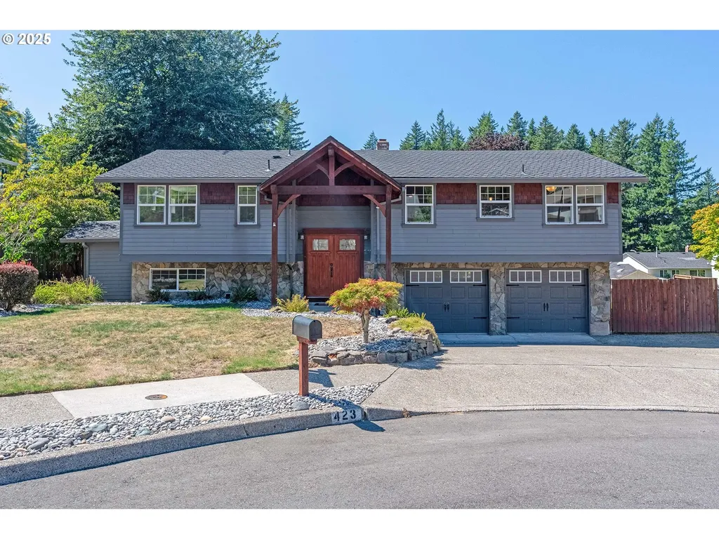423 NE Hacienda Place Gresham OR 97030