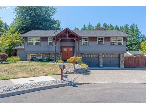 423 NE Hacienda Place Gresham OR 97030