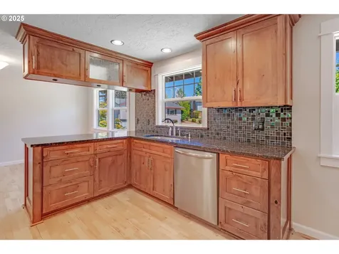 423 NE Hacienda Place Gresham OR 97030