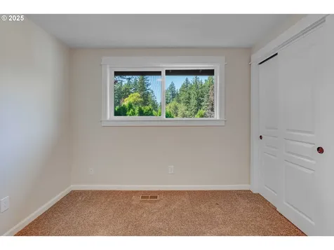 423 NE Hacienda Place Gresham OR 97030
