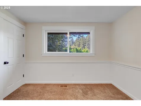 423 NE Hacienda Place Gresham OR 97030