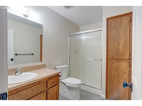 423 NE Hacienda Place Gresham OR 97030