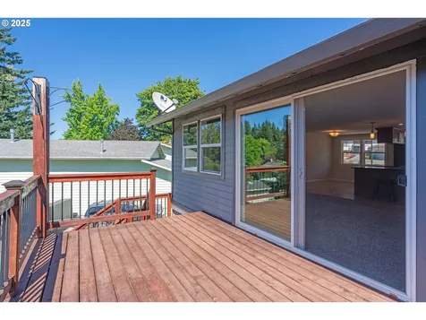 423 NE Hacienda Place Gresham OR 97030