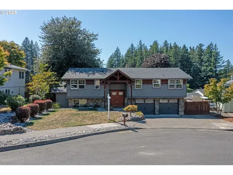 423 NE Hacienda Place Gresham OR 97030