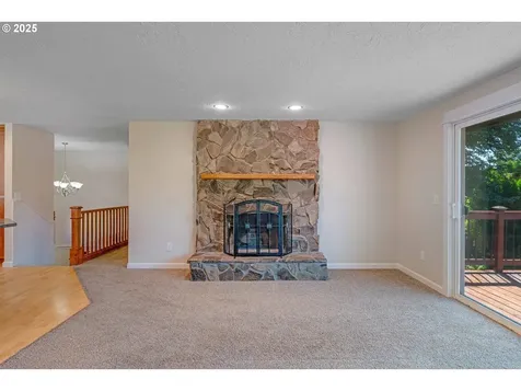 423 NE Hacienda Place Gresham OR 97030