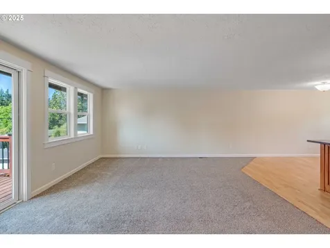 423 NE Hacienda Place Gresham OR 97030
