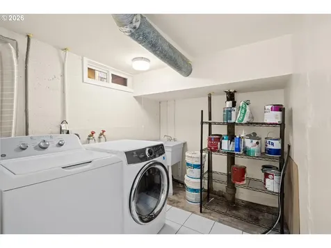 5641 SE 92nd Avenue Portland OR 97266