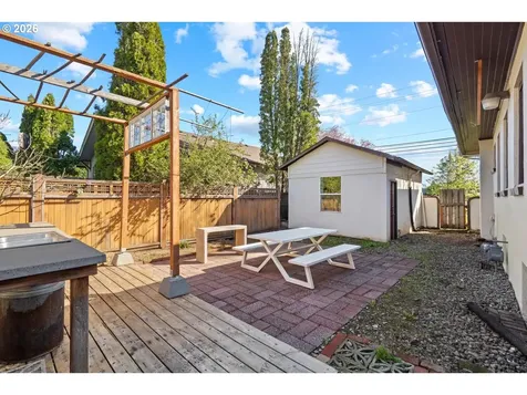5641 SE 92nd Avenue Portland OR 97266
