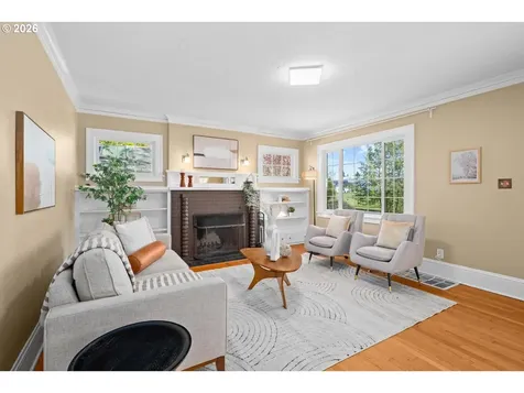 5641 SE 92nd Avenue Portland OR 97266
