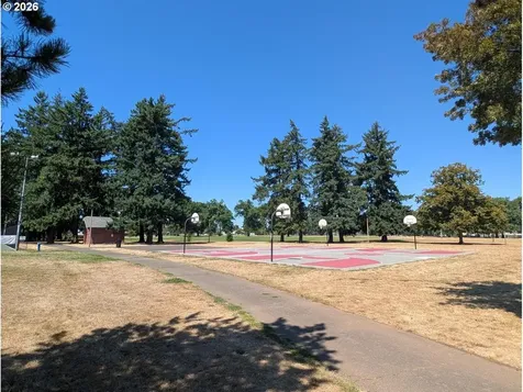 5641 SE 92nd Avenue Portland OR 97266