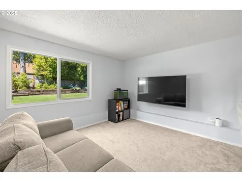 2715 SW 195th Avenue Beaverton OR 97003