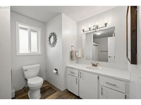 2715 SW 195th Avenue Beaverton OR 97003