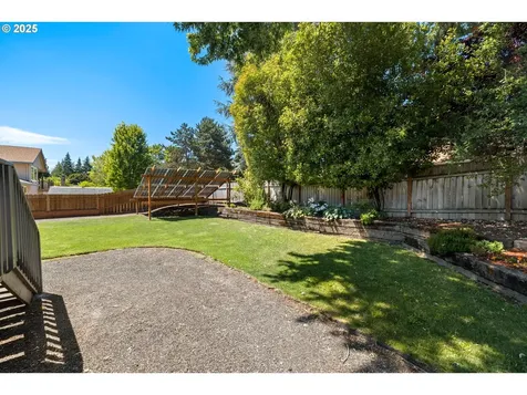 2715 SW 195th Avenue Beaverton OR 97003