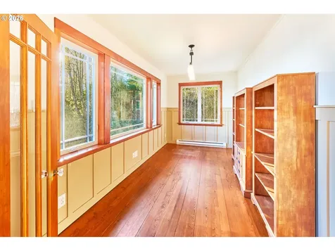2147 Klahanee Drive Ilwaco WA 98624