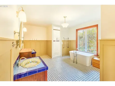 2147 Klahanee Drive Ilwaco WA 98624