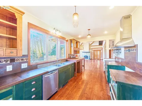2147 Klahanee Drive Ilwaco WA 98624