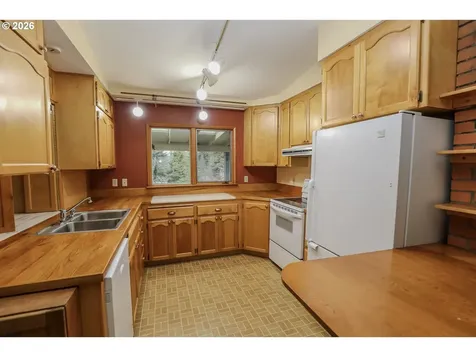 1033 SE Terrace Drive Roseburg OR 97470