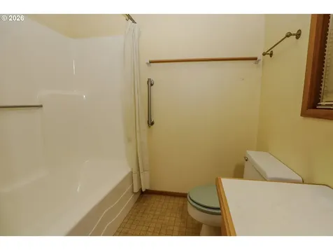 1033 SE Terrace Drive Roseburg OR 97470