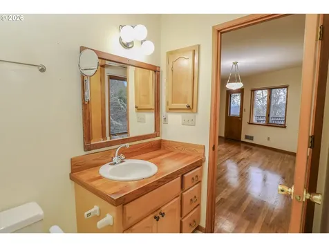 1033 SE Terrace Drive Roseburg OR 97470