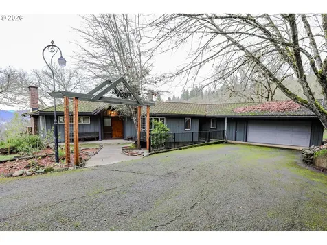 1033 SE Terrace Drive Roseburg OR 97470