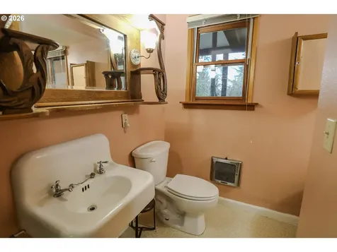 1033 SE Terrace Drive Roseburg OR 97470