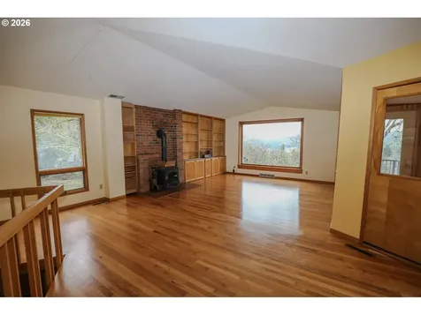 1033 SE Terrace Drive Roseburg OR 97470