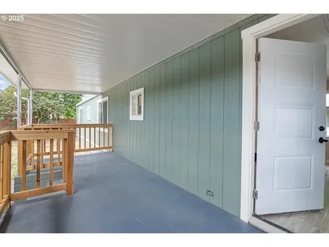 193 Broadmore Avenue NE Salem OR 97301