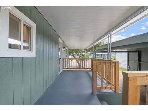 193 Broadmore Avenue NE Salem OR 97301