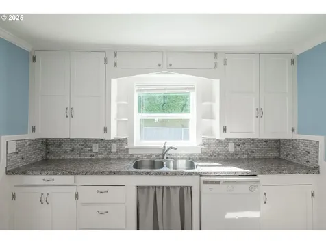 11348 Grove Street SE Stayton OR 97383