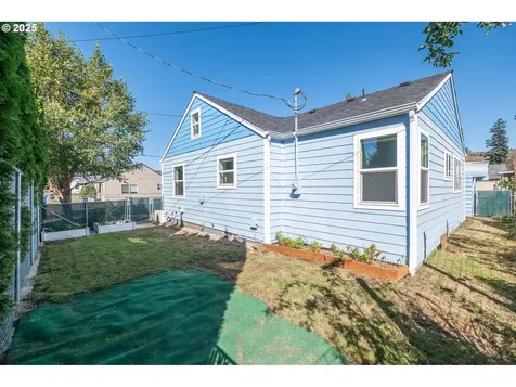 11348 Grove Street SE Stayton OR 97383