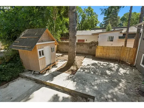 9542 N Calhoun Avenue Portland OR 97203