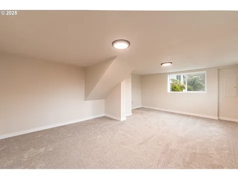 225 21st Avenue Sweet Home OR 97386