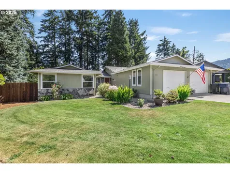 311 S 68th Place Springfield OR 97478