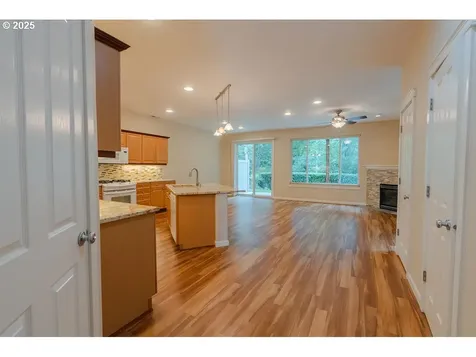 13915 NE 23rd Avenue Vancouver WA 98686