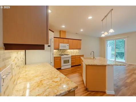 13915 NE 23rd Avenue Vancouver WA 98686