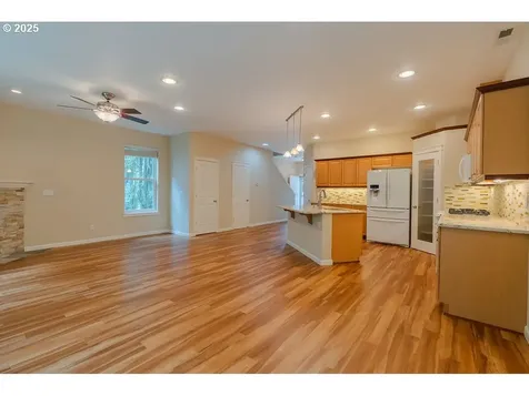 13915 NE 23rd Avenue Vancouver WA 98686