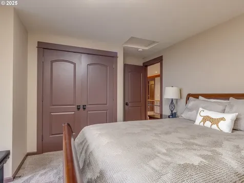 29510 NE 85th Circle Camas WA 98607