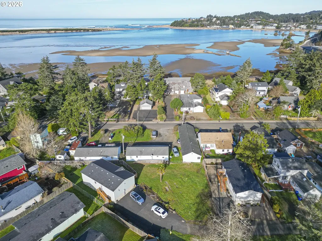 6281 SW Jetty Avenue Lincoln City OR 97367