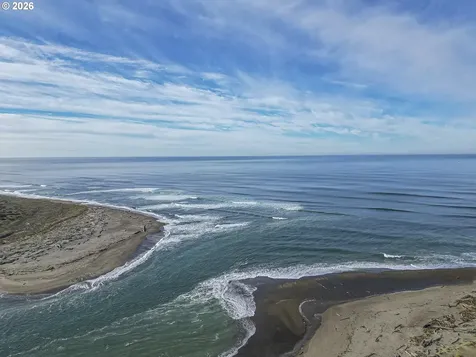 6281 SW Jetty Avenue Lincoln City OR 97367