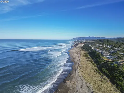 6281 SW Jetty Avenue Lincoln City OR 97367