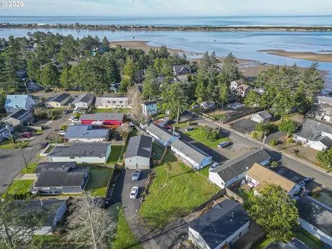 6281 SW Jetty Avenue Lincoln City OR 97367