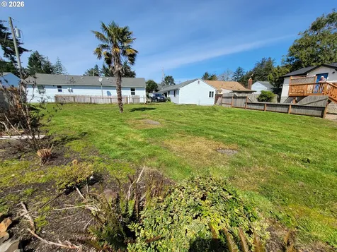 6281 SW Jetty Avenue Lincoln City OR 97367
