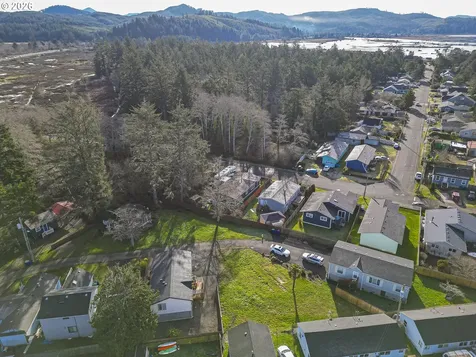 6281 SW Jetty Avenue Lincoln City OR 97367