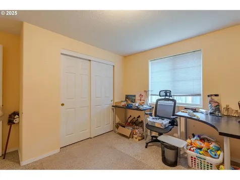 13307 NE 77th Street Vancouver WA 98682