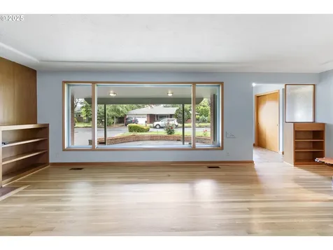1311 NE 116th Avenue Portland OR 97220